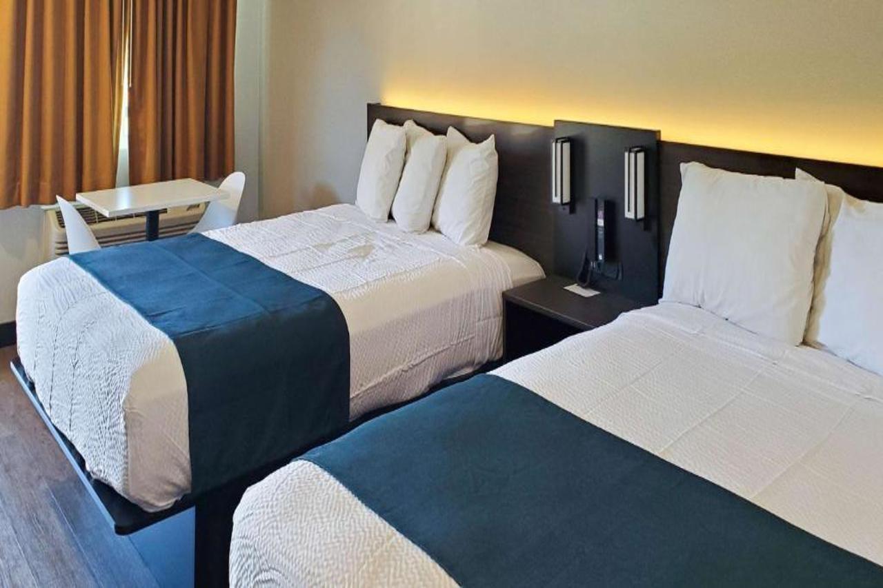 Motel 6 Angeles, Ca - Downtown 2*